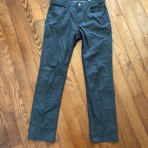 English Laundry 32 x 32 Casual dress pants